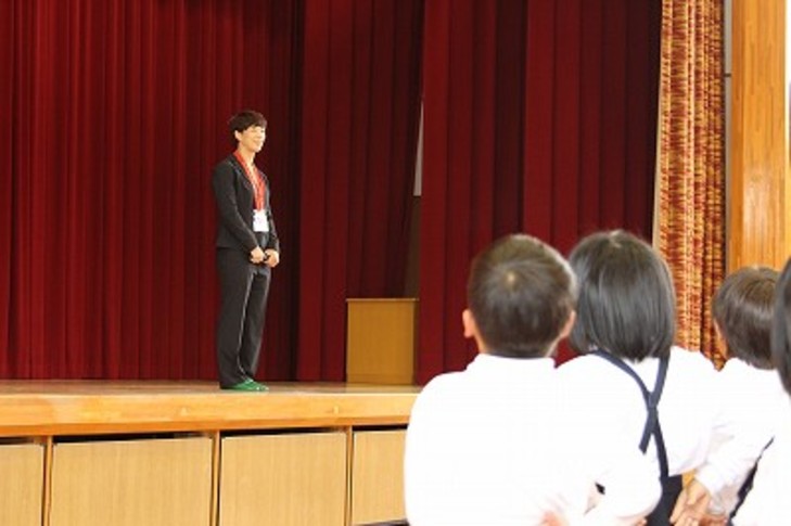 子どもたちからの「大野コール」に感激
