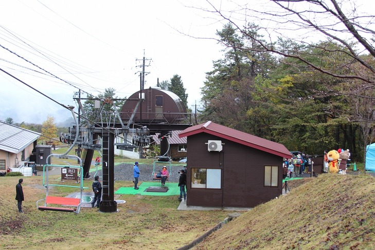 リフトが運行再開