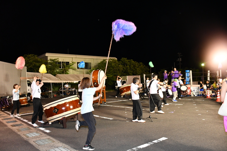 天領太鼓の演舞
