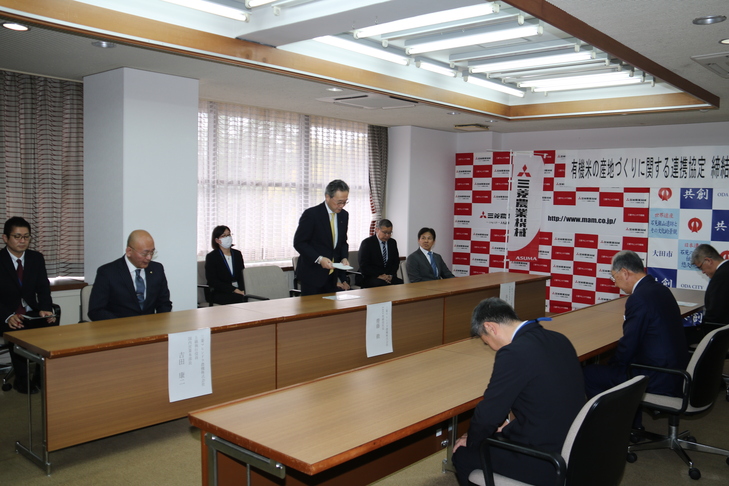 挨拶をする齋藤CEO取締役社長