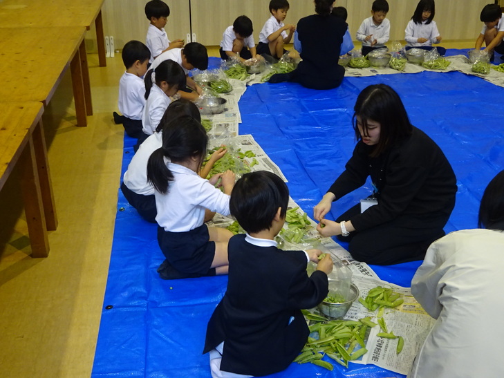給食お助け隊の様子４