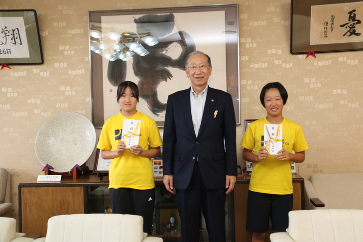 市長と選手