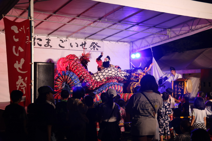 大江高山神楽社中の神楽