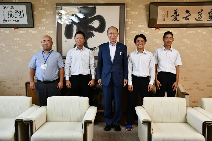 集合写真（正面）