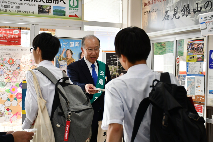 街頭啓発運動６