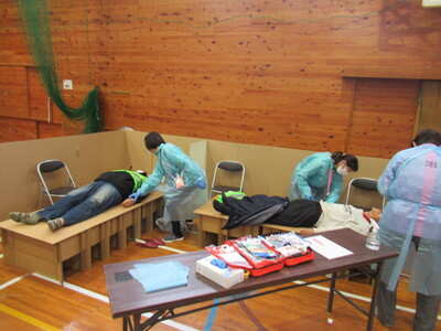 処置を受ける様子