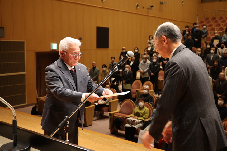 委嘱状交付の様子