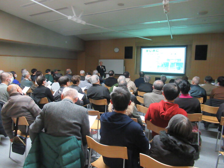 不言城講演中の様子