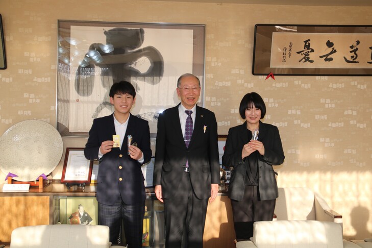 市長と杉本さんとそのご家族