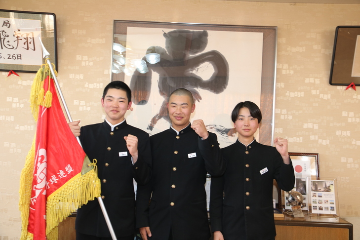 小原さん堀さん永長さんの集合写真