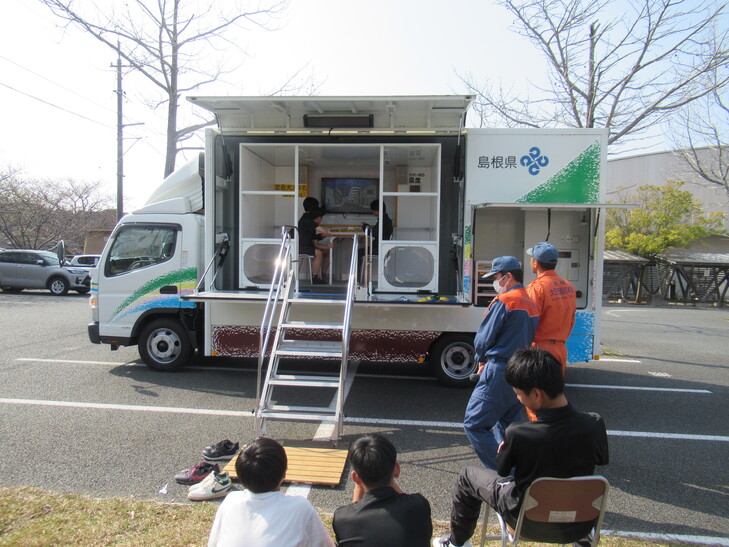 地震体験車　順番