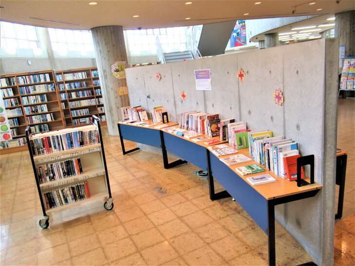 温泉津図書館本