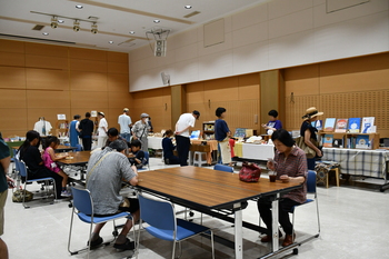 中ホール２