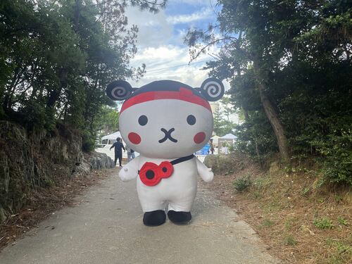 えいっとくん