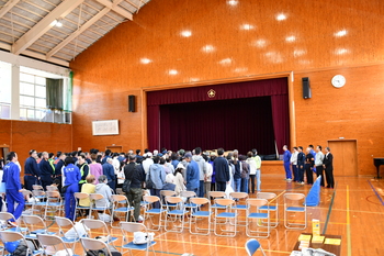 開会式（遠くから）